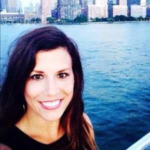 Meet your Posher, Stephanie